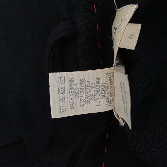 Isabella Bird | Blazer with Pockets - Picture 7 of 7